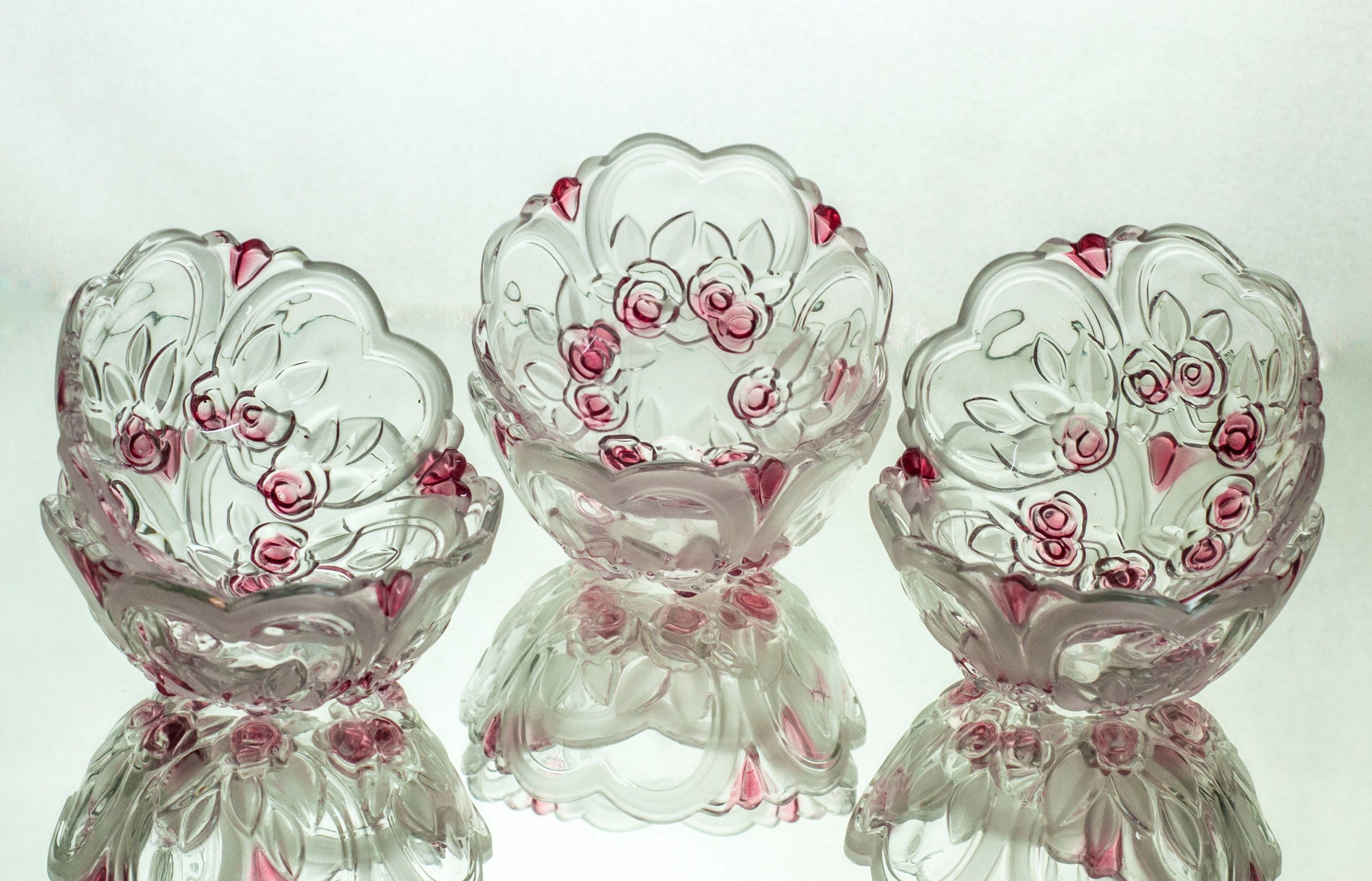 High quality multicolor heart shape Glass Fruit /Desert serving 6 pcs cup set 77/255