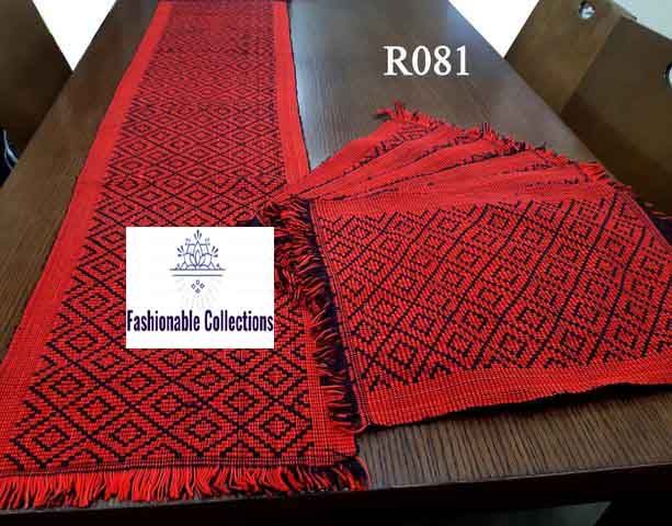 Table Runner With 6 Plate Mat