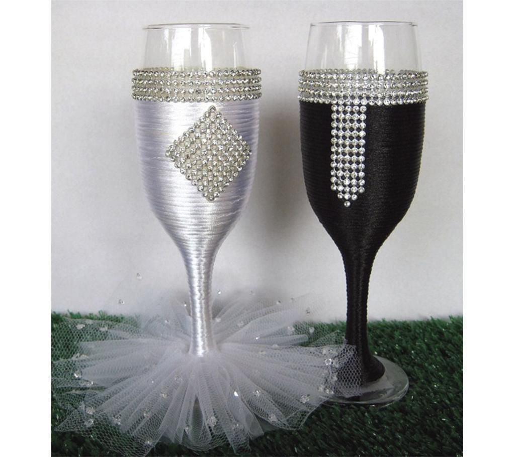 Romantic wine glass set