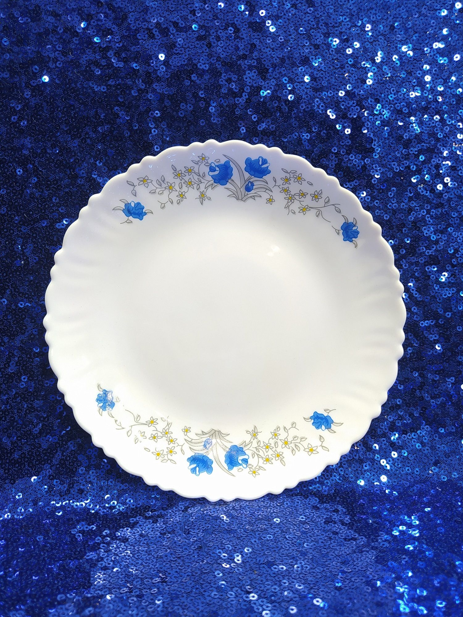 HALF PLATE 6 PCS SET, FLOWER DESIGN ( OPAL GLASS )