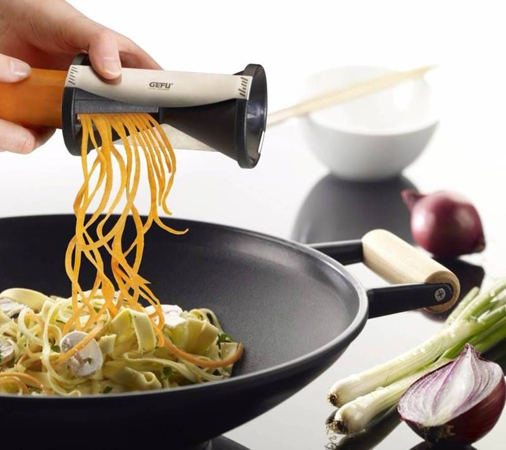 Vegetables spiral slicer 