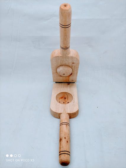 LEMON SQUEEZER WOODEN, JUICER, CRUSHER, JUICE SQUEEZER, LEMON MESHER FOR HOME AND KITCHEN