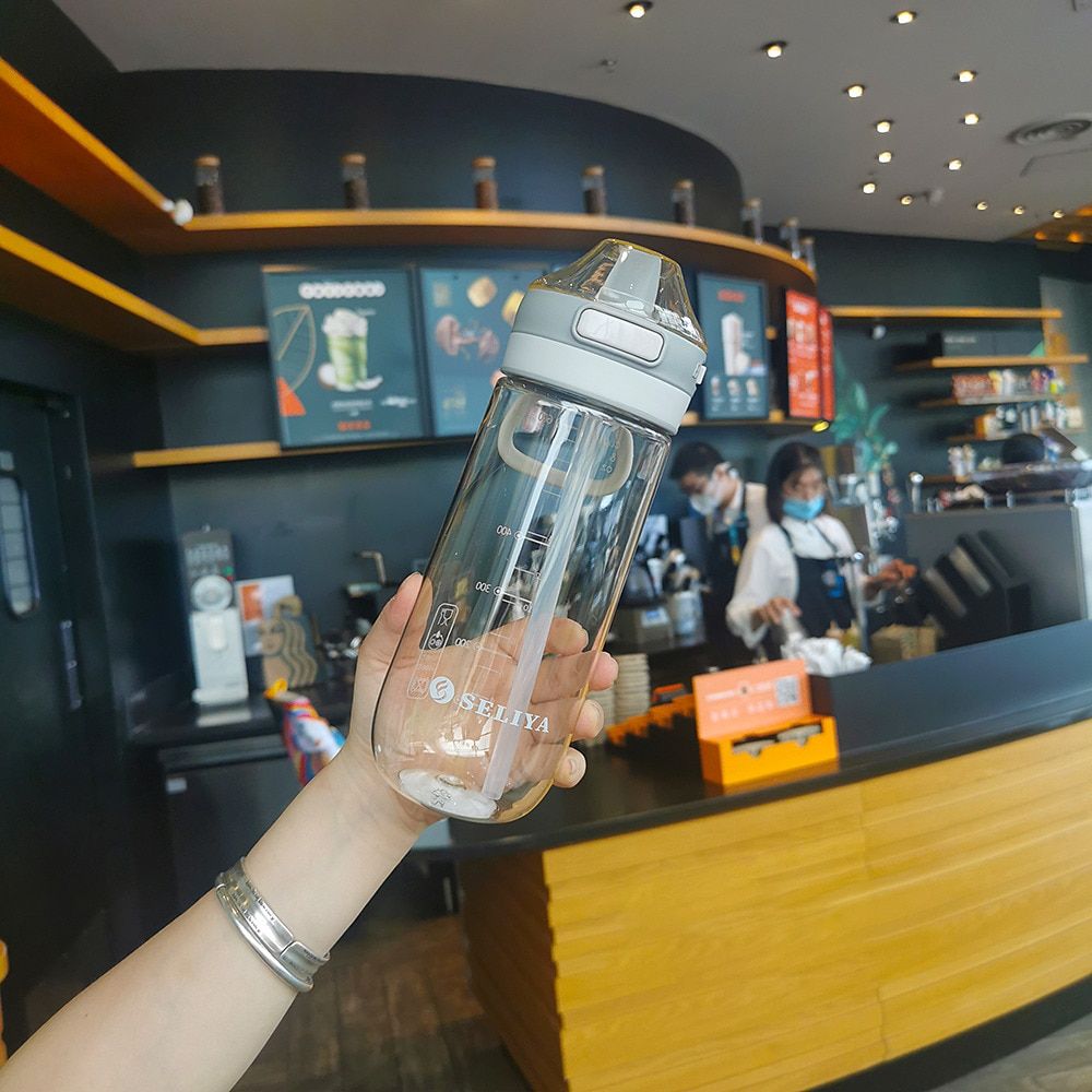 Plastic Sports Bottles Large Capacity Simple Male Female Students Mug Personality Space Cup Leak Proof Sports Drinkingware 2021