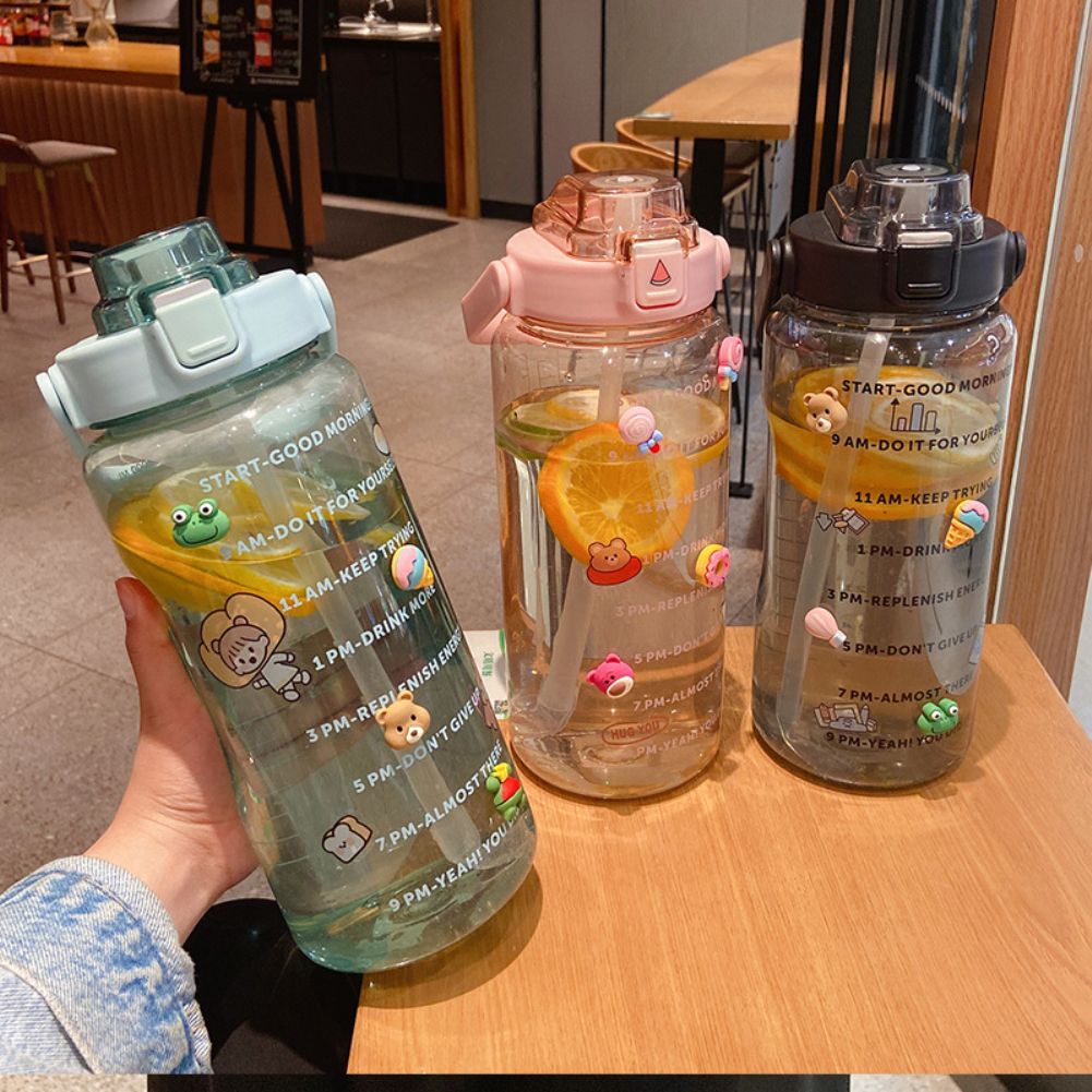 2000ml Sports Fitness Graduated Straw Cup Large Capacity Leakproof Portable Drinkware Outdoor Gradient Water Bottle For Home with durability