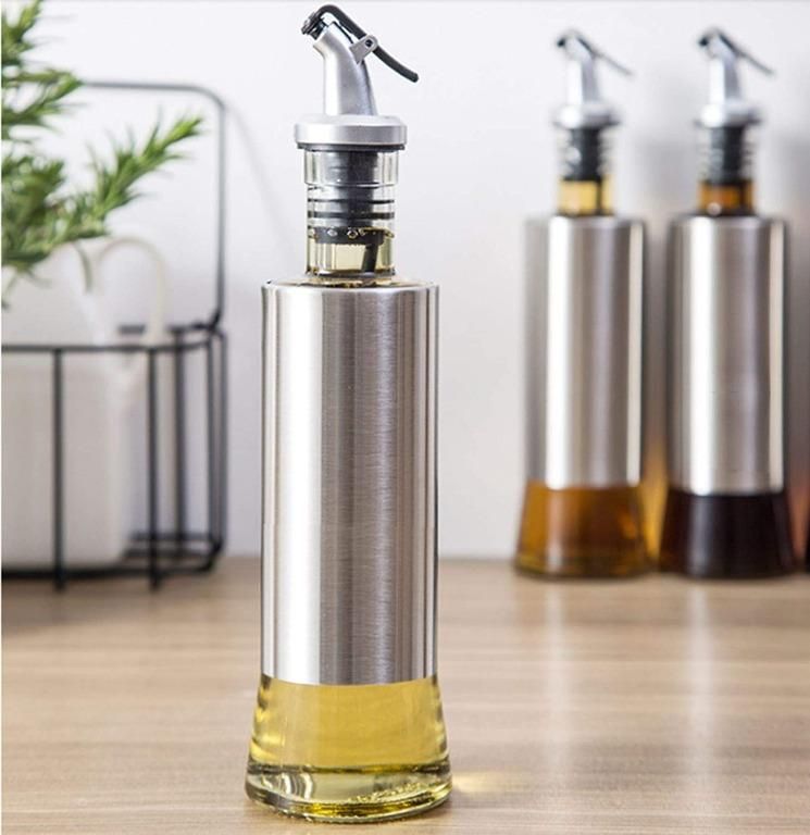 Stainless Steel Castor Oil Bottle Soy Sauce Pot Glass Vinegar Dispensers 1 Pcs 500ml. oil Jar. Glass Sealed Olive Oil Dispenser. CD:R20.