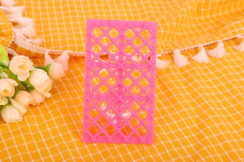 1PC Plastic Printing Biscuits Cookies Cutter Embosser Fondant Gum Paste Cake Decoration  cup cake cookies chocolate mold