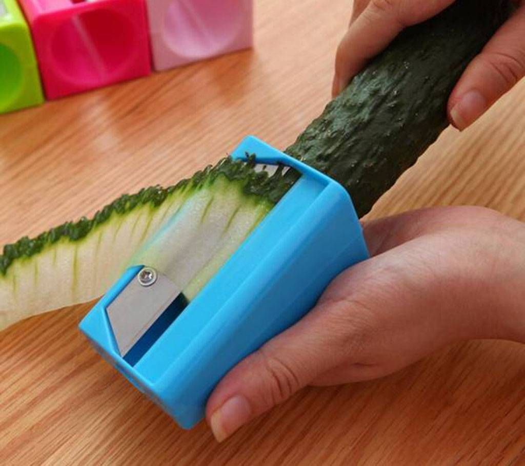 Sharpener shaped carrot cutter