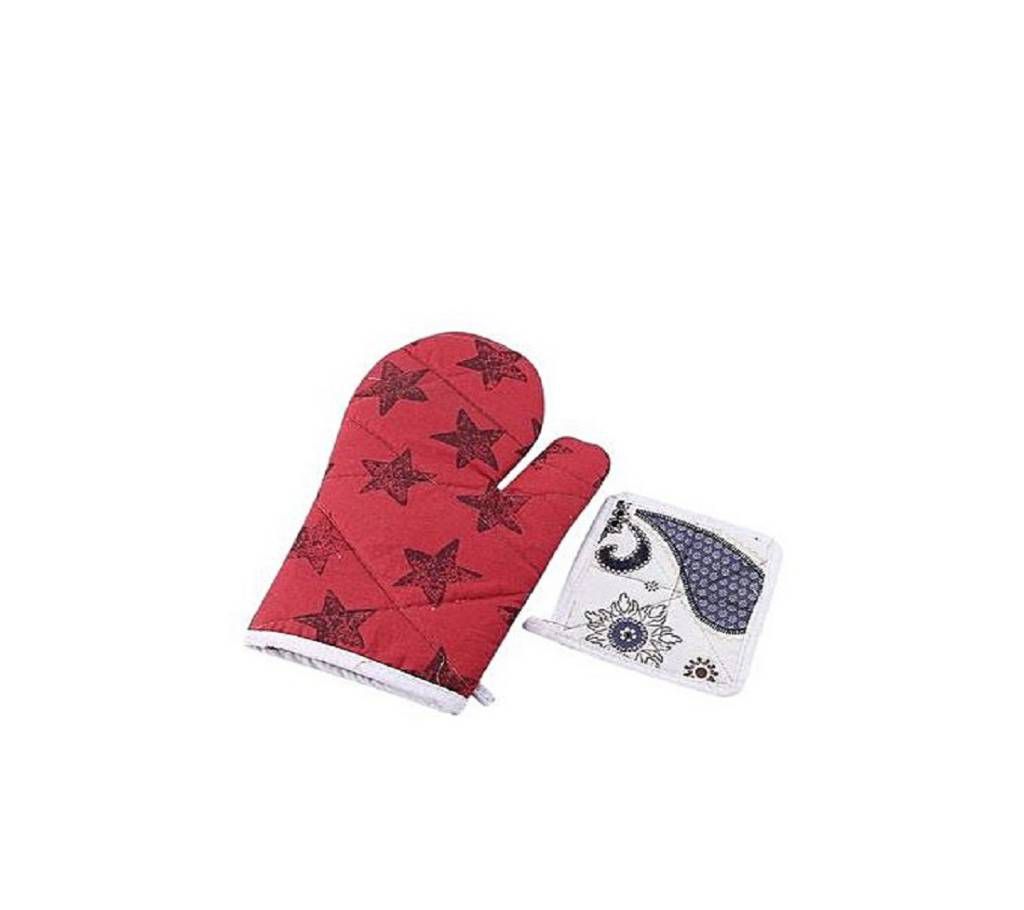 Oven Gloves - White and Red