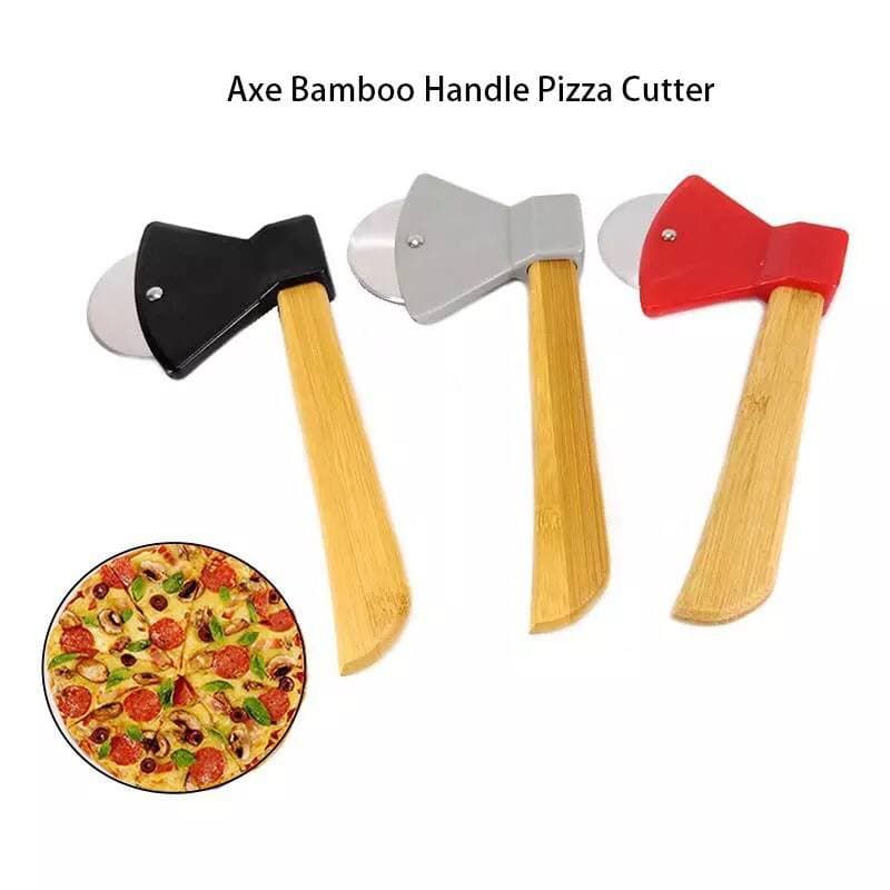 Pizza Cutter With Bambo Handle
