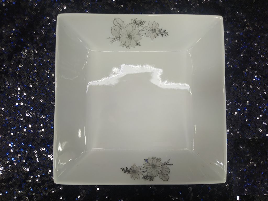 Serving Platters - Classic White Plate - Serving Trays For Parties - Microwave And Dishwasher Safe