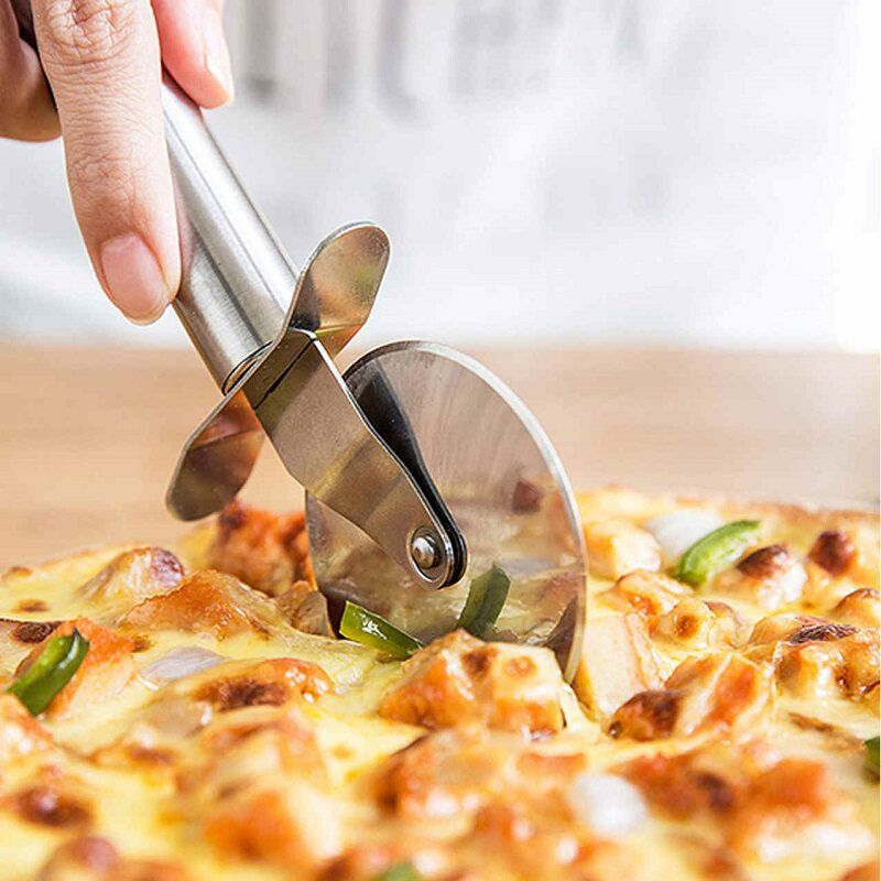 Pizza Cutter Stainless Steel Round Shape Cutter - 1Pcs
