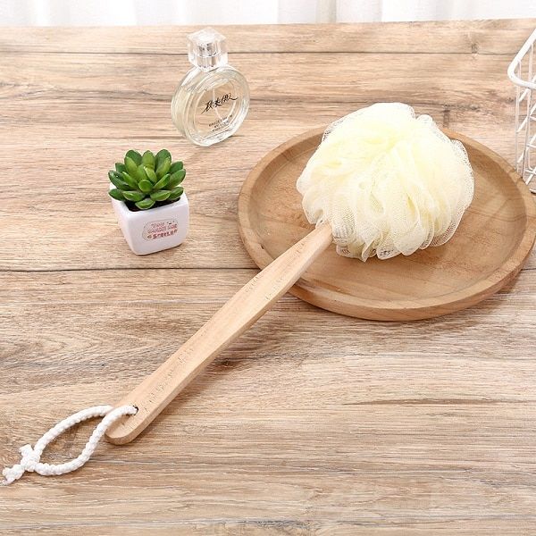 Home Bath Brush Mage Shower Long Wooden Handle Hanging Soft Mesh Puff Back Exfoliation Brush Reach Feet Bathroom Tool