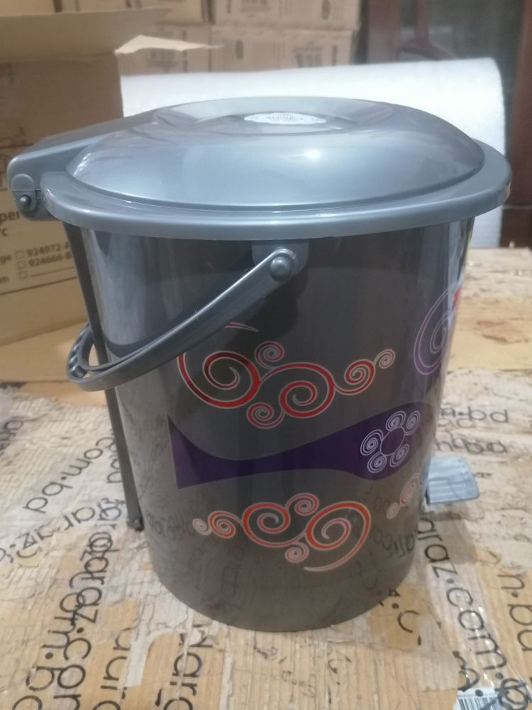 Smudge Resistant & Durable Super Paddle Bin - Silver