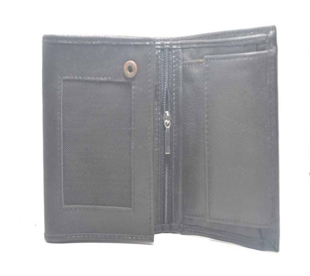 regular shaped leather gents wallet 