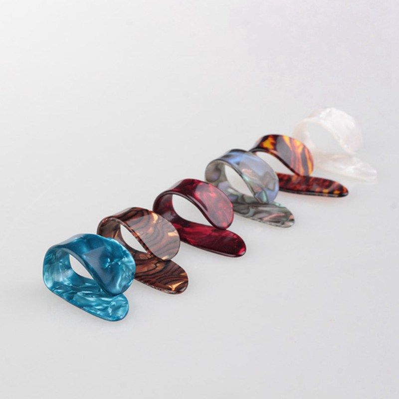 4 Pieces Thumb Finger Guitar Pick Celluloid Mediator Thumbpick for Acoustic Electric Guitarra Thickness , Guitar Pick