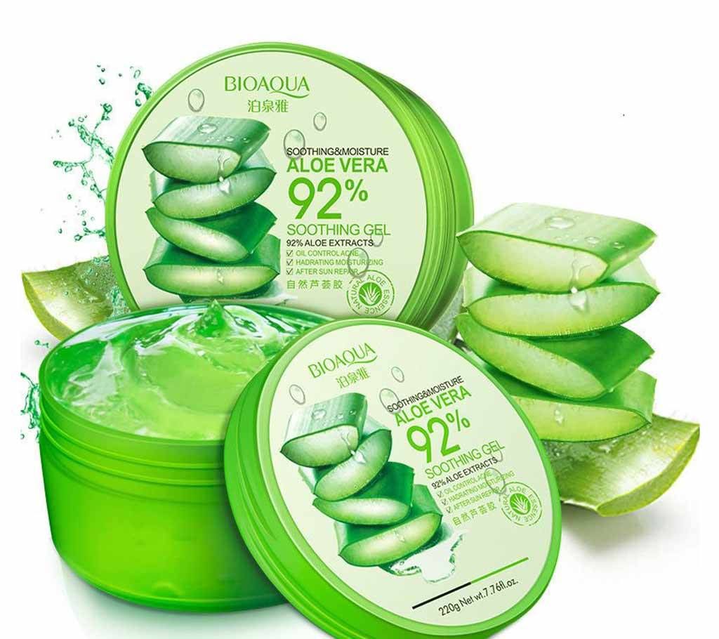 92% Smoothing and Moisture Aloe Vera Gel  -220g Thailand