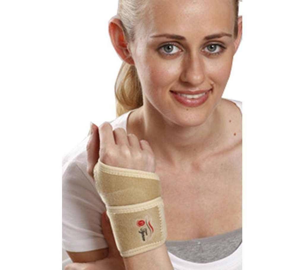 Tynor Wrist Brace with Thumb J-03