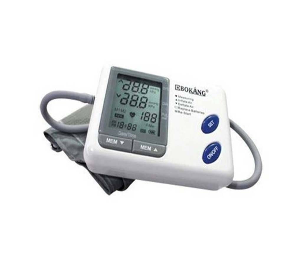 AUTO BLOOD PRESSER MONITOR