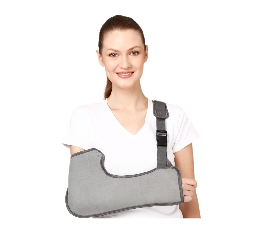 Tynor Pouch Arm Sling for sprained, broken or surgically operated arm, C-01