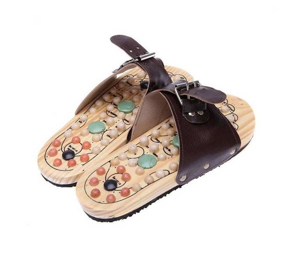 Wooder Foot Reflex Footwear
