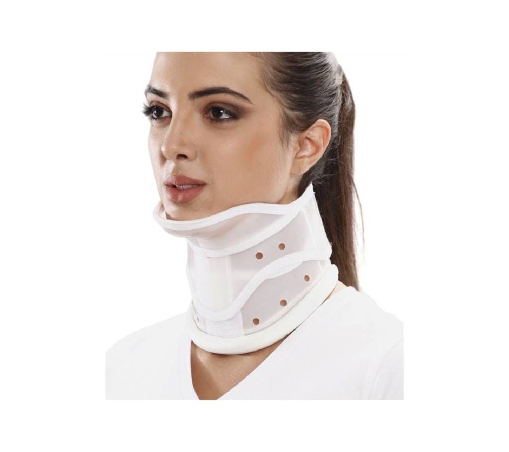 Cervical Collar Hard With Chin