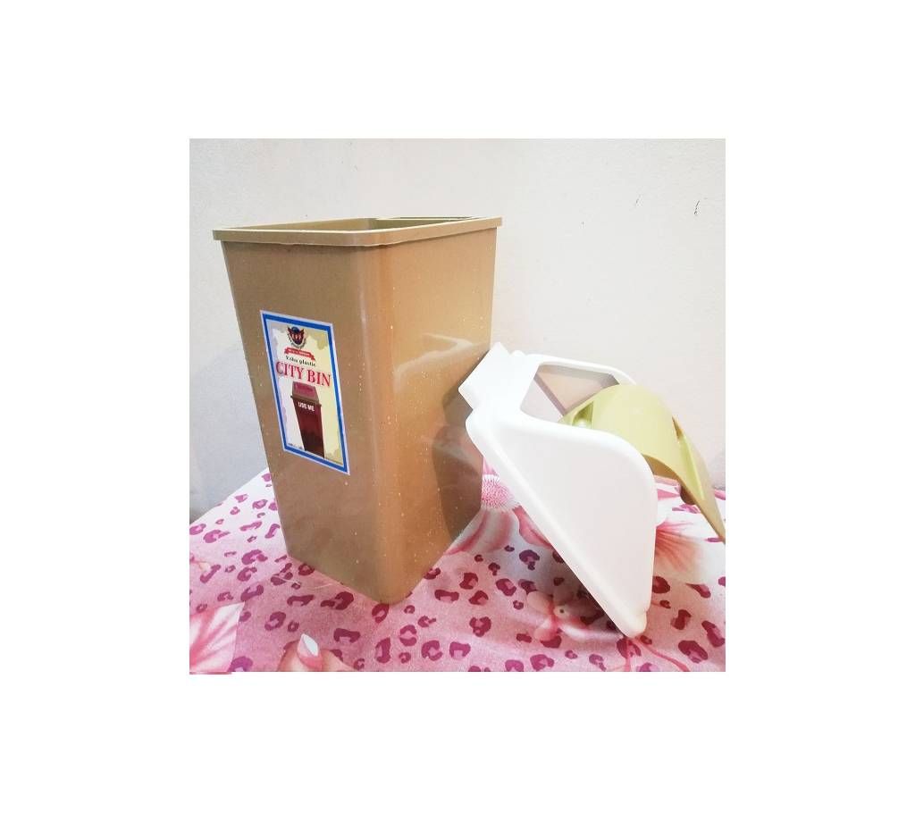 Plastic Dustbin