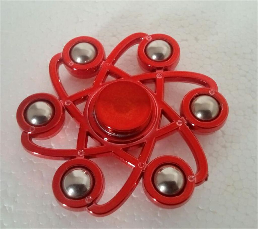 Red spinner