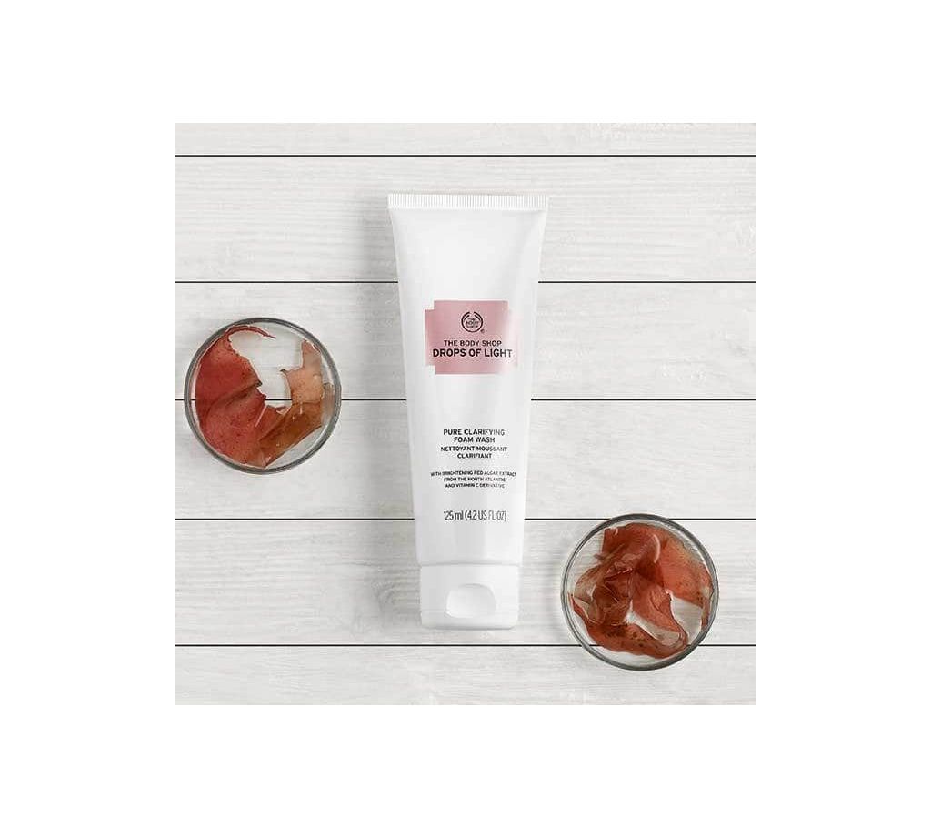 The Body Shop Drop of Light Brightening Cleansing Foam 125ml