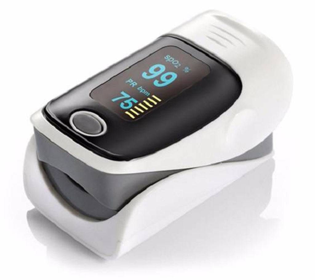 Finger tip Pulse Oximeter