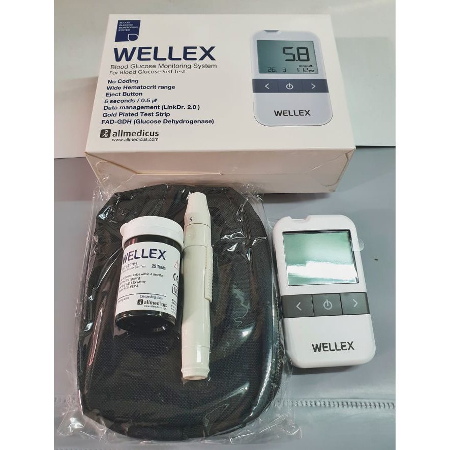 GLUOSE METER  WELLEX BRAND WITH (25 Pice strip)