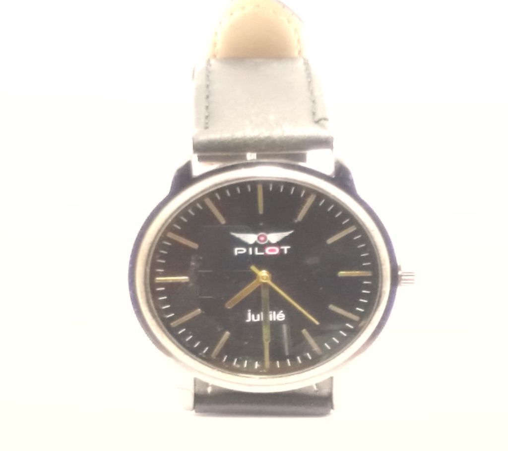 Men Rist watch 01