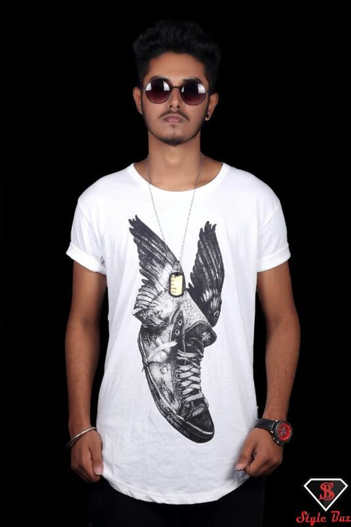 Fly shoe white printed half sleeve t-shirt