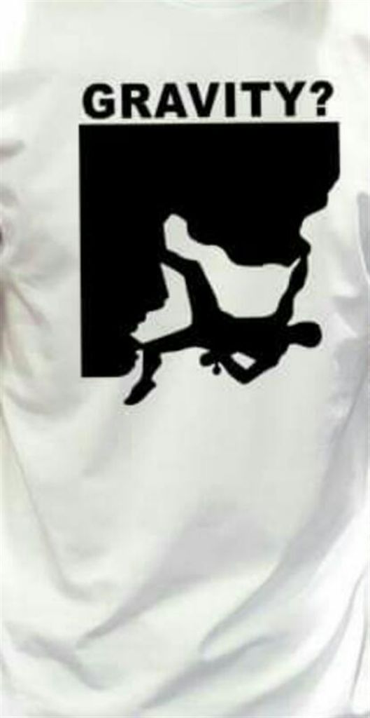men white T shart