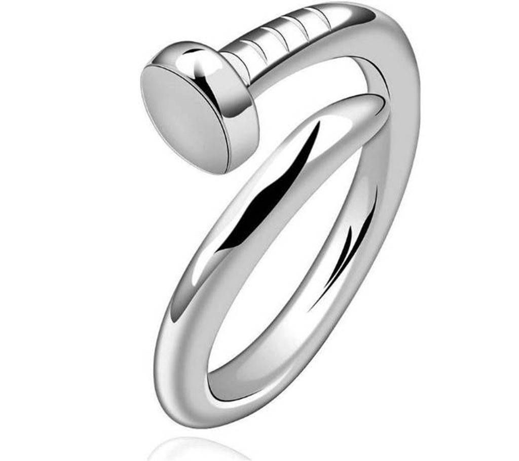 Nickel 23K White Gold Finger Ring