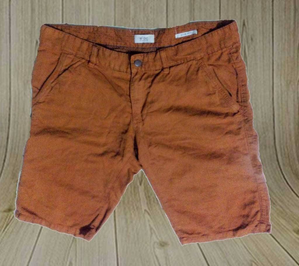 three-quarter leant pant for men 