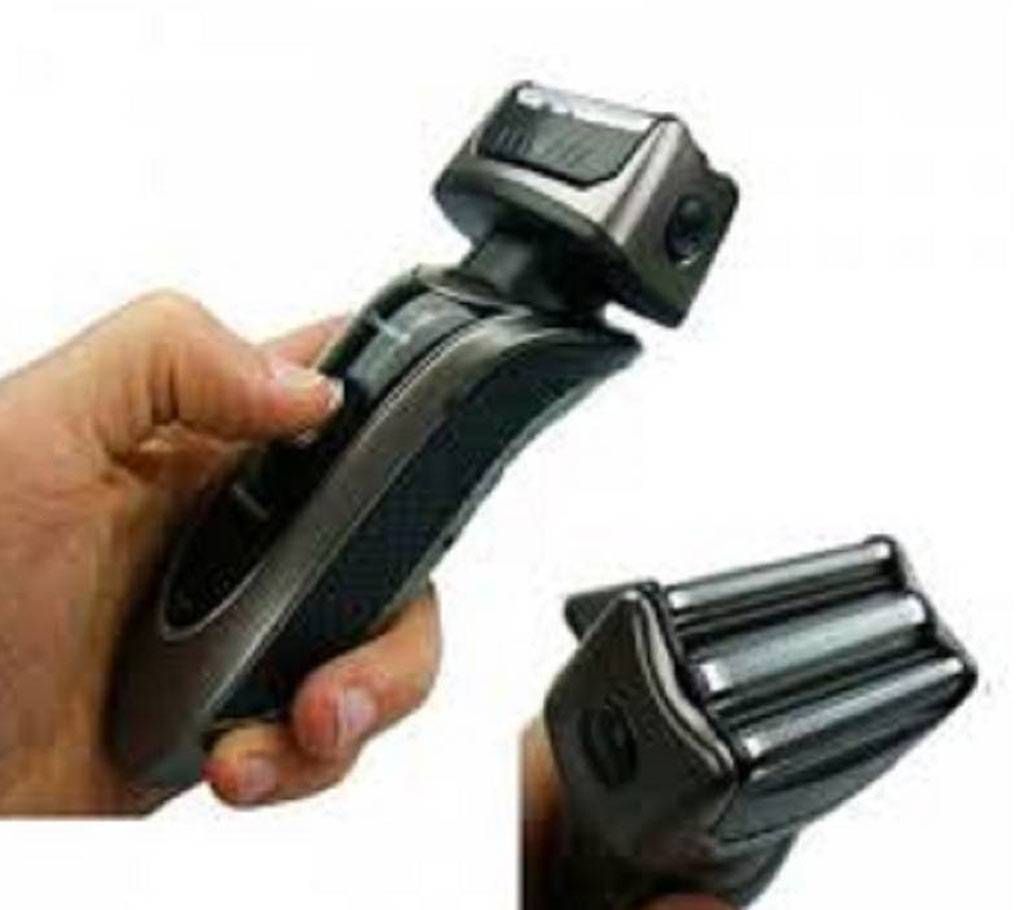 Kemei KM-9001 3 Heads Electronic Rechargeable Shaver Triple Men