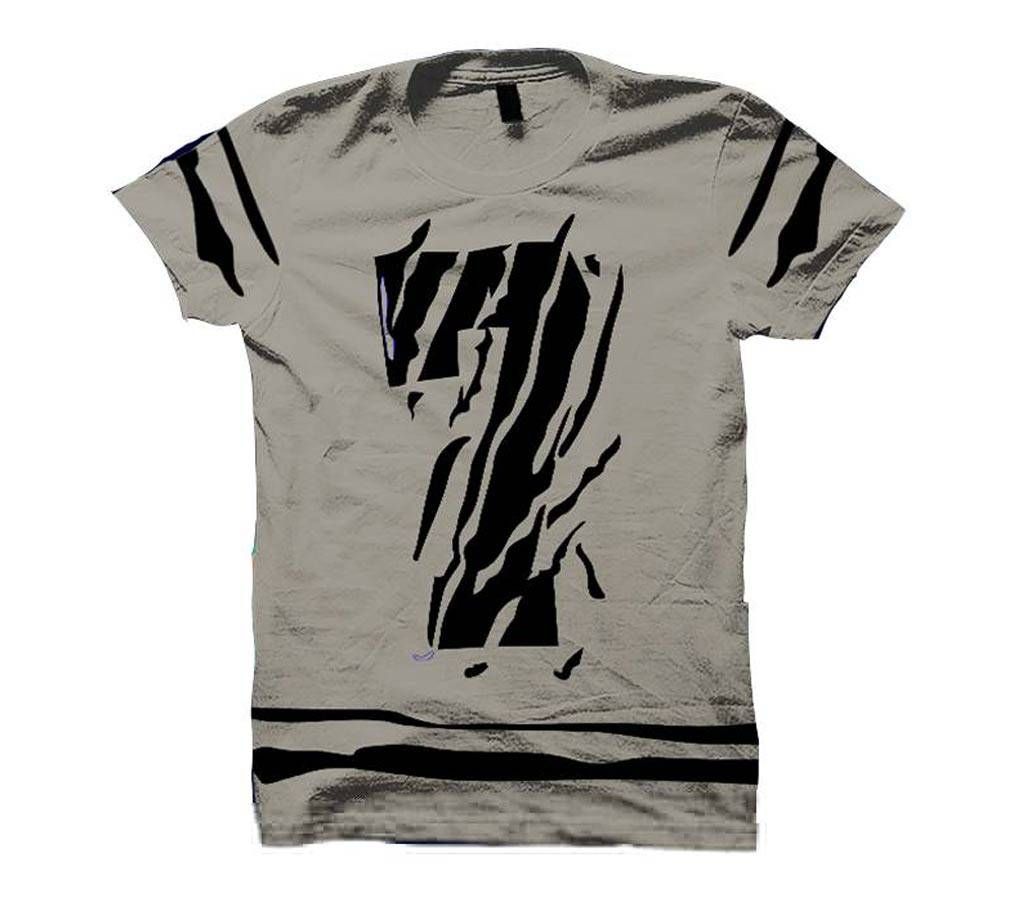 Lucky Seven Half Sleeve t-shirt