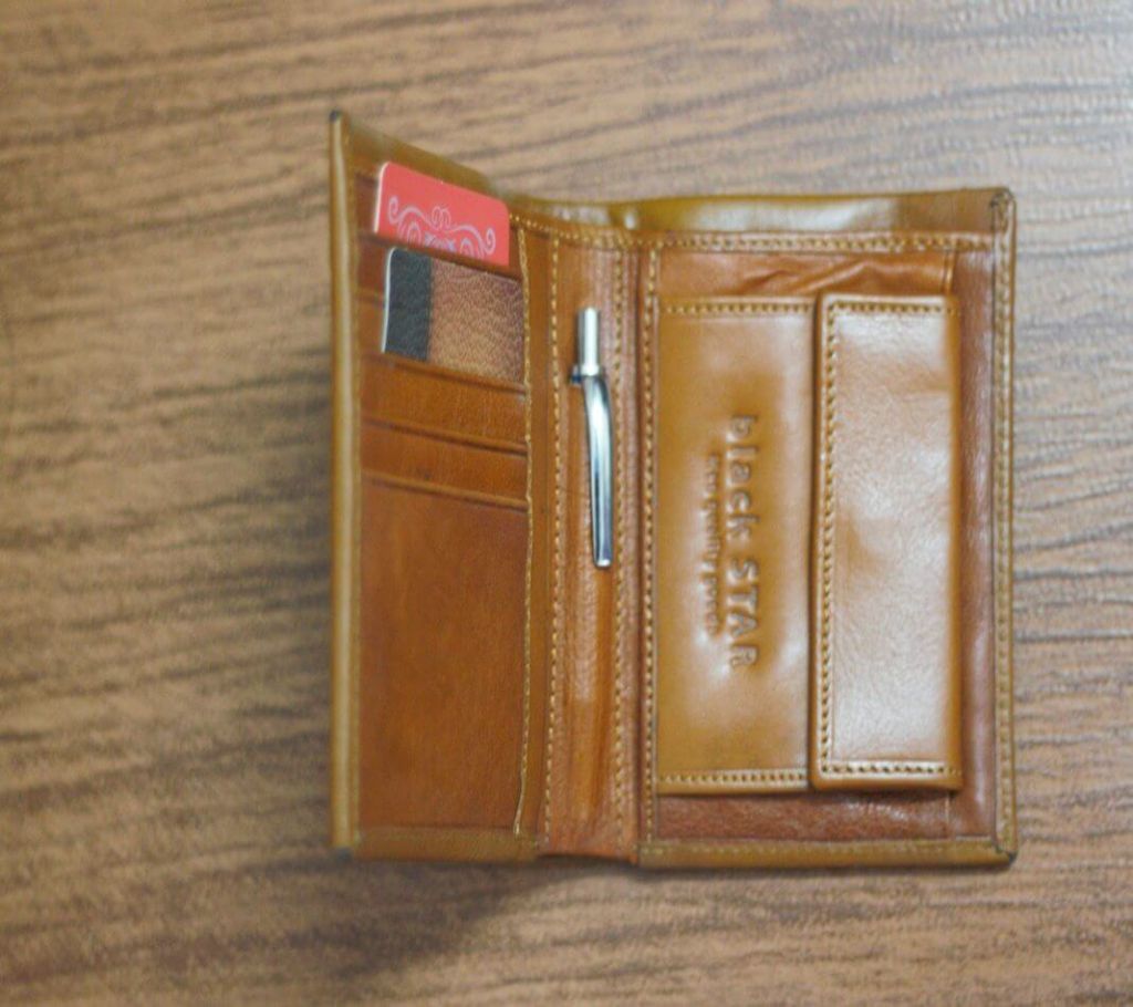 Black Star Brown leather wallet with pen
