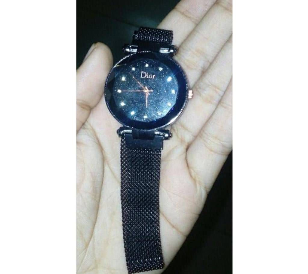 Dior Megnatic Analog Clock