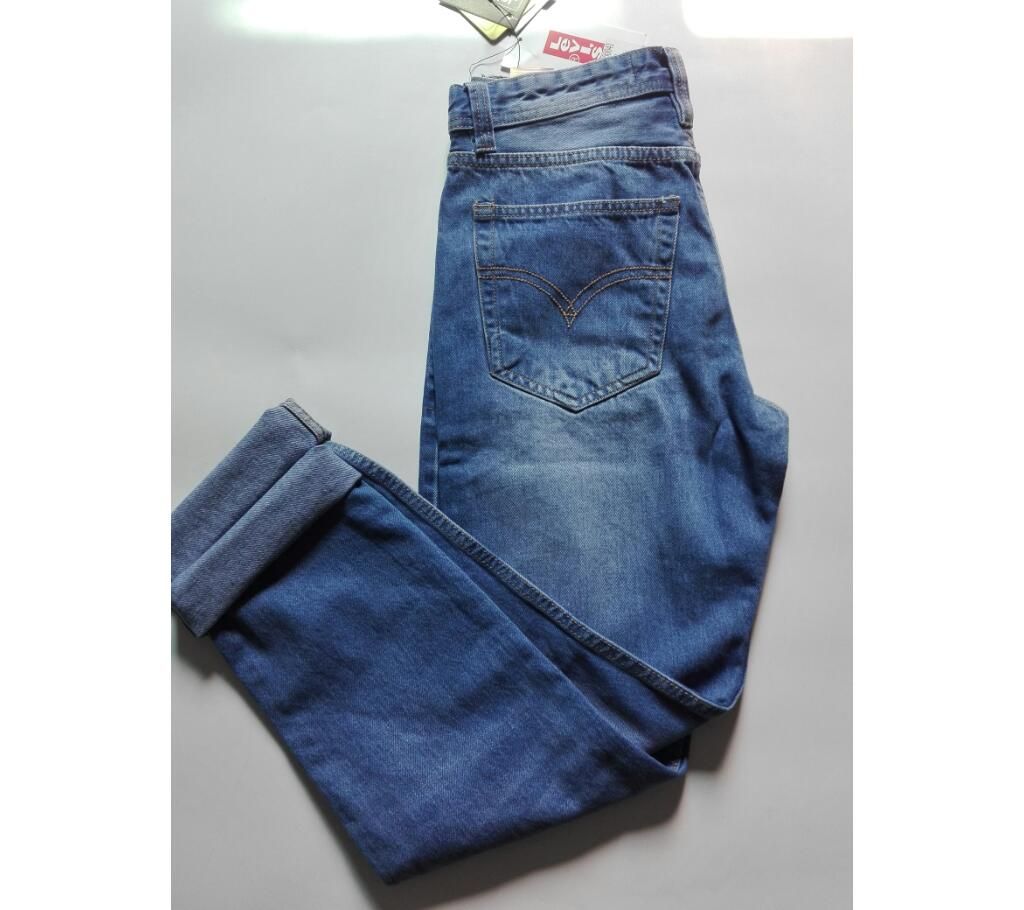 slim fit jeans