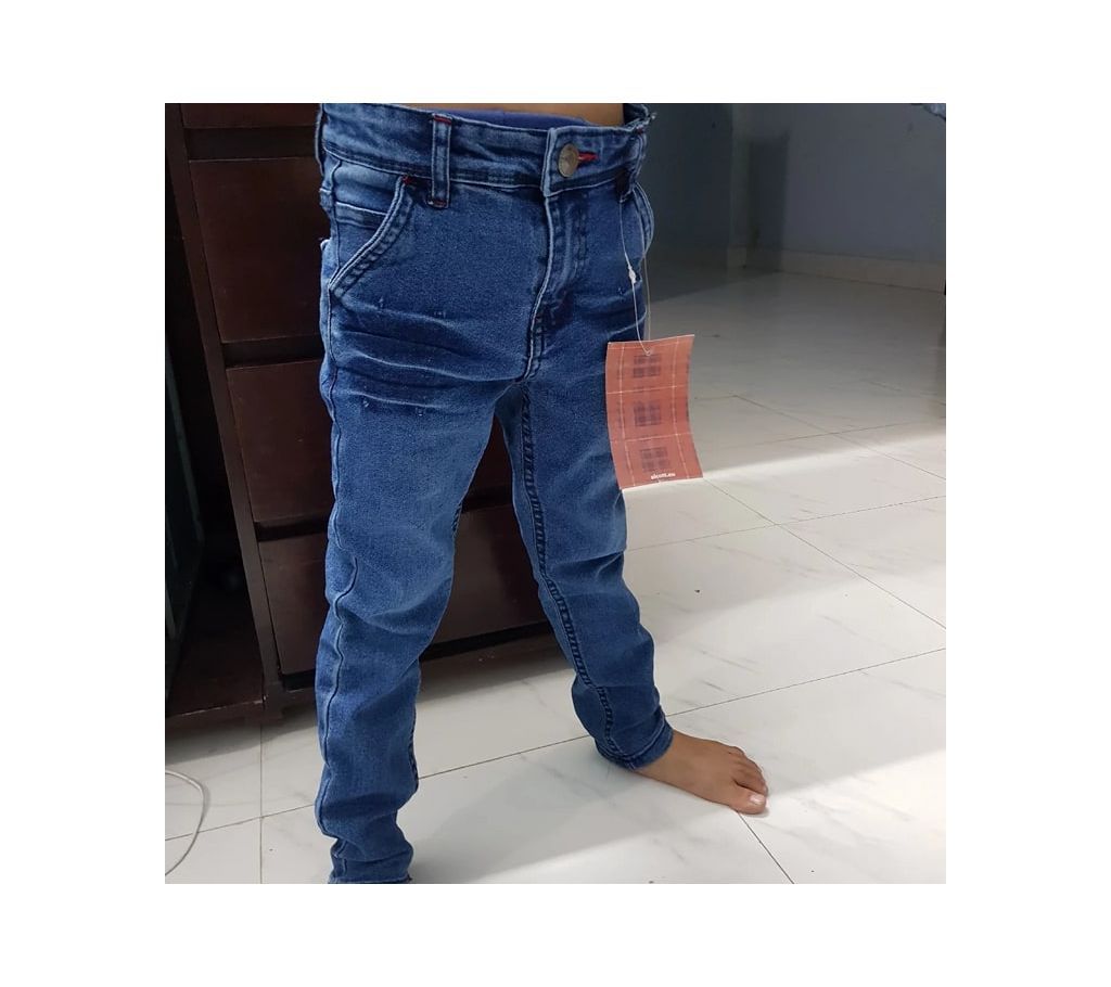 Pant for boys (age 6-9)
