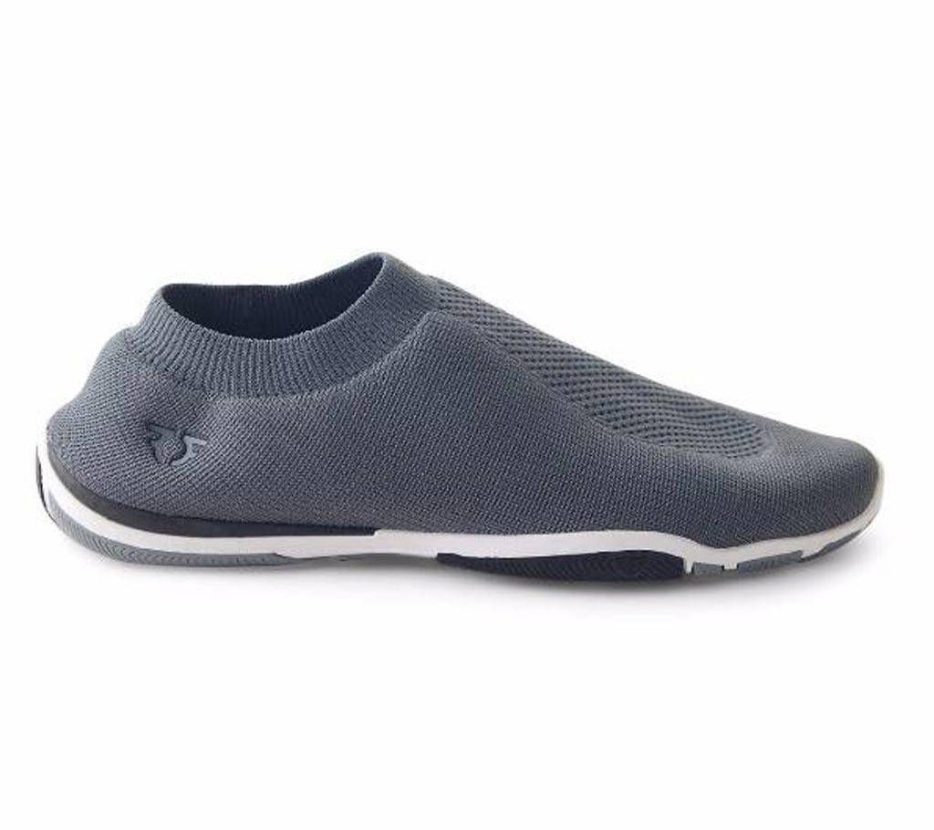 Ifiqas Mens Hidrive Slip On Pump Shoes Black