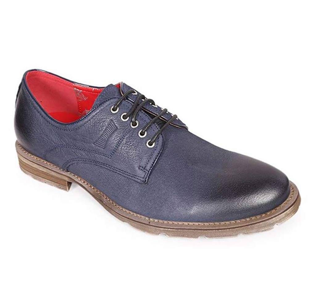 Maverick Men's Blue Smooth Leather Casual Shoe

