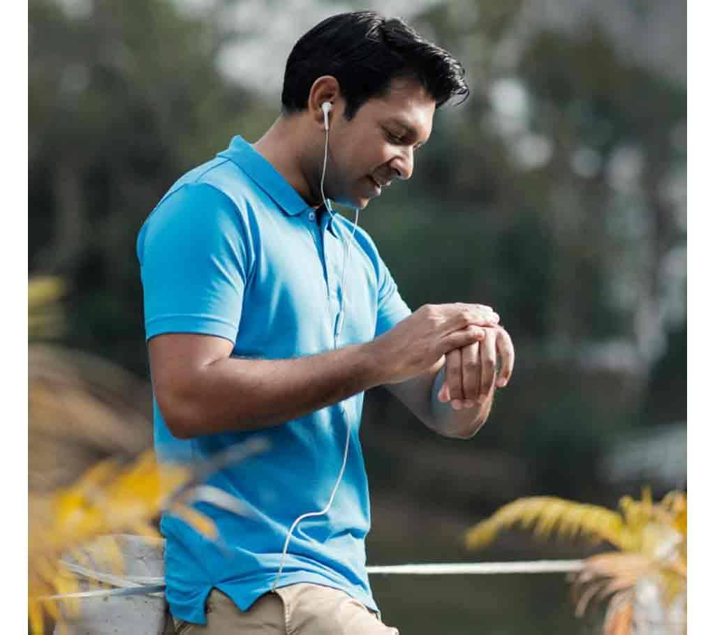 Grameen UNIQLO Dry pique polo shirt 

