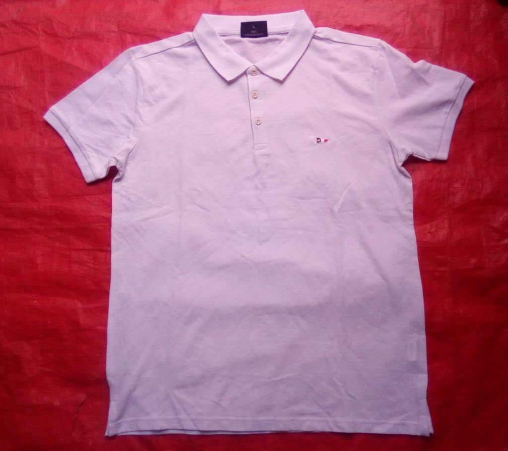 Solid white color polo shirt for men