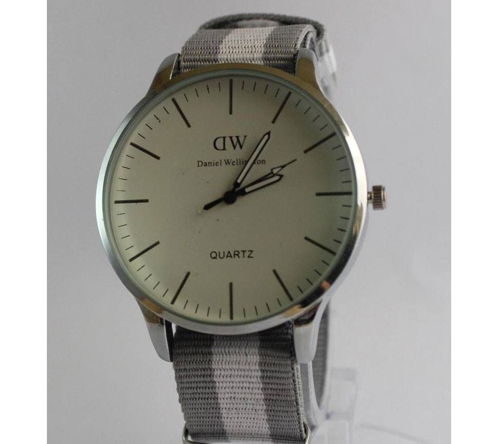 Daniel Wellington Gents Wrist Watch (Copy)