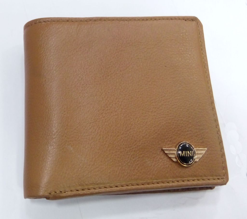 Original Leather Wallet For Men Mustard color.