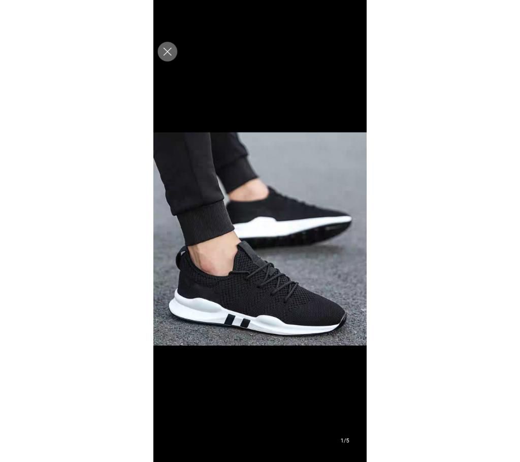 Rome exports stylish shoes for men from China