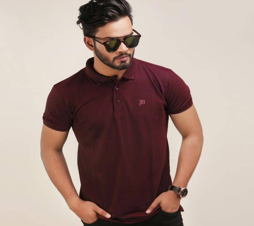 Maron Solid Color Casual Design Half Sleeve Polo Shirt.