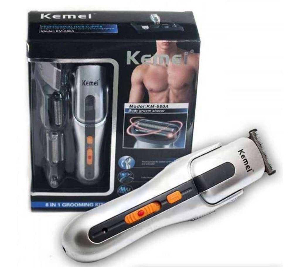 Kemei KM 680A 8 in 1 Rechargeable Grooming kit